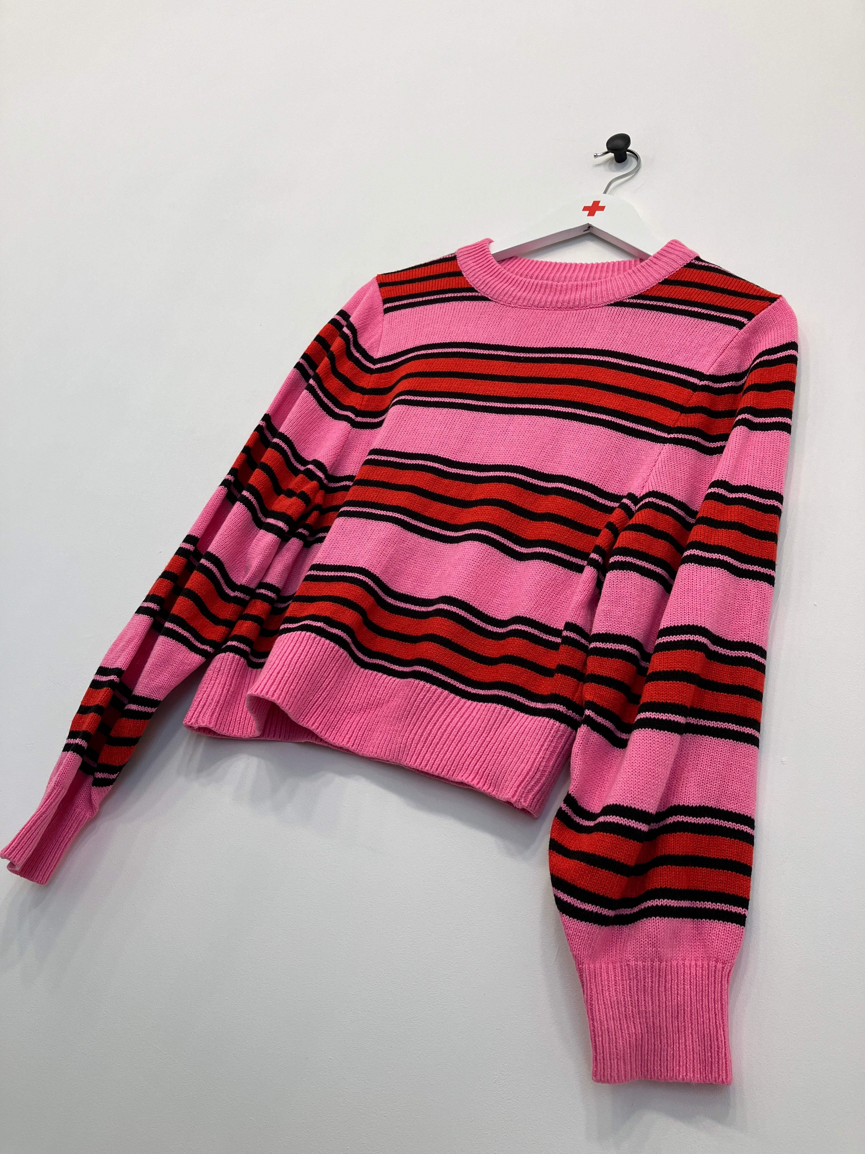 Divided (H&M) Strik